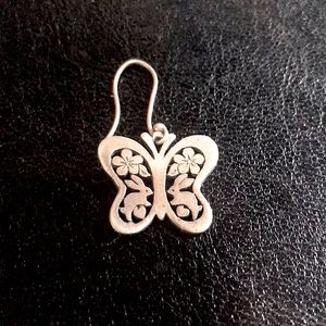 James Avery single butterfly/ bunny earring.  2.7 grams sterling silver.